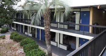 Budgetel Inn Wilmington Exterior foto